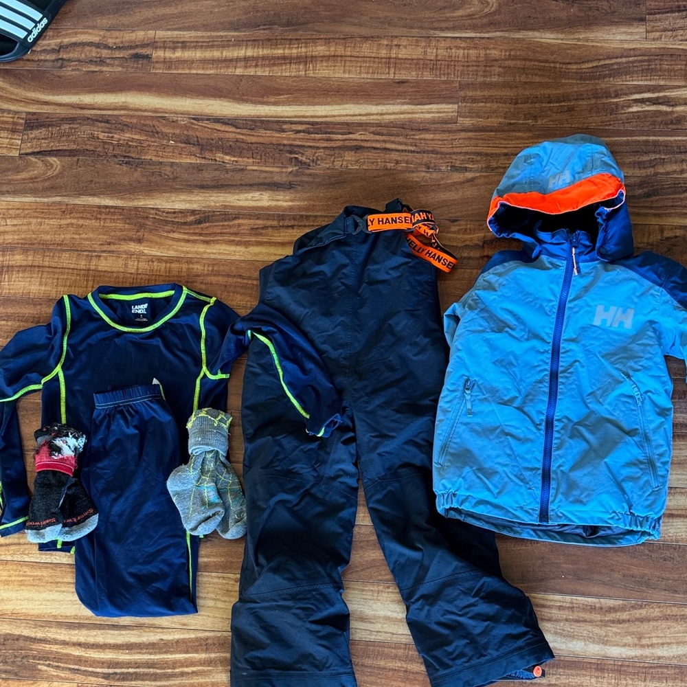 Helly Hansen Blue Jacket and Navy Pants Set/Long Underwear and Socks (Youth 6/7)